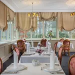 Imperial & Szálloda 4*